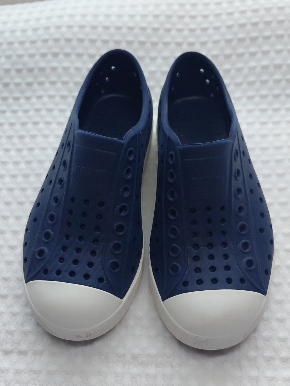 Native Shoes Navy Blue Jefferson Slip On Unisex Kids Sneakers Sz 11